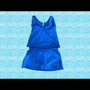 Land’s End Beautiful blue tankini Size 8